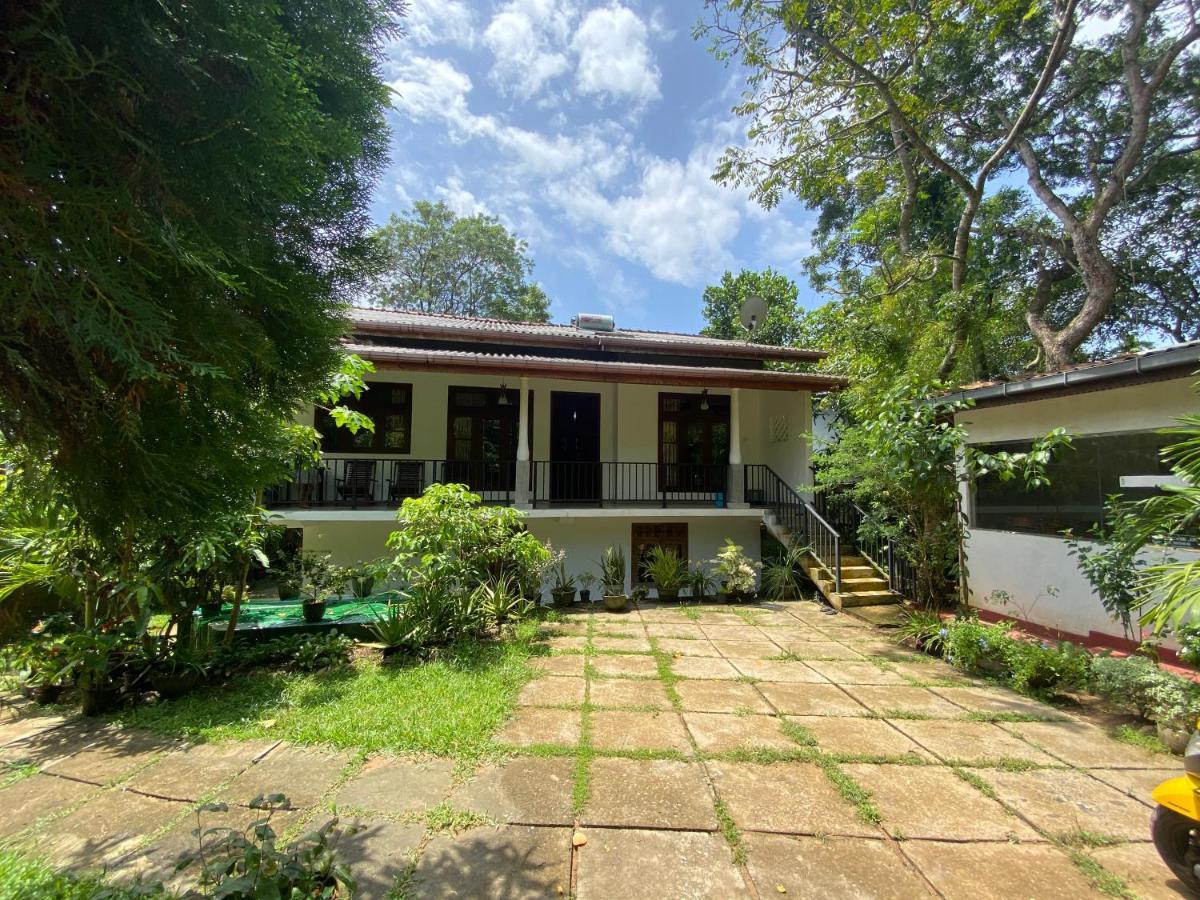Villa Wedagedara Unawatuna Bagian luar foto