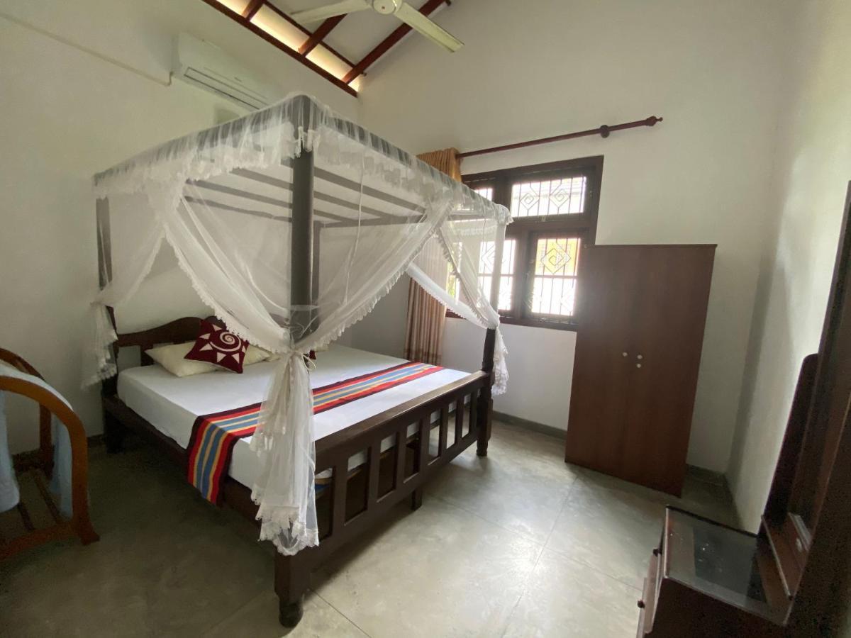 Villa Wedagedara Unawatuna Bagian luar foto